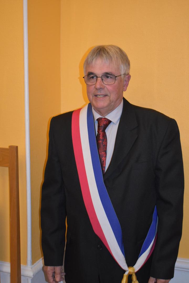 MAIRE - DIMONIQUE GODBILLE